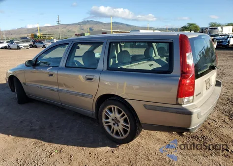 2004 Volvo V70 Fwd from USA, damaged, VIN YV1SW59V042434622